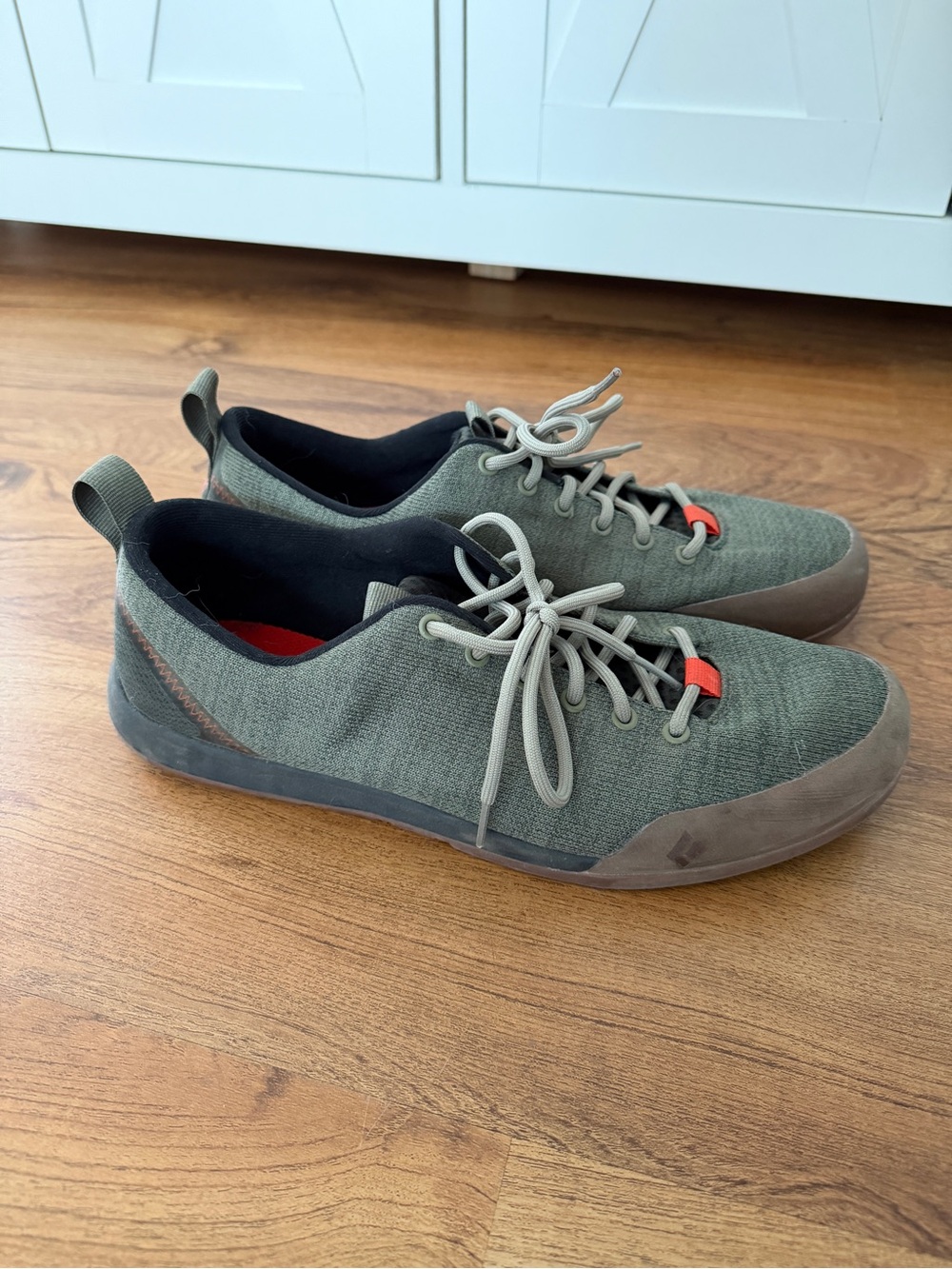Black Diamond Olive Green Low-Profile Lace-Up Sneakers